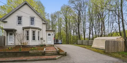 130 Franklin St, Milford, NH 03055