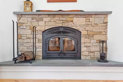 18 Danforth Ln, Bolton, MA 01740 photo 9