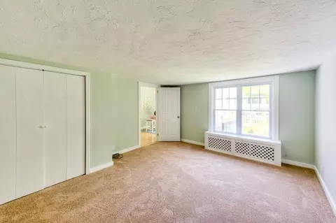 Bedroom - 197 Eastern Ave, Worcester, MA 01605 photo 2 of 9