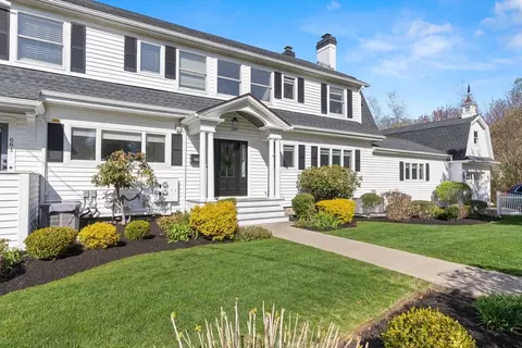 68 High Popples Rd #B, Gloucester, MA 01930