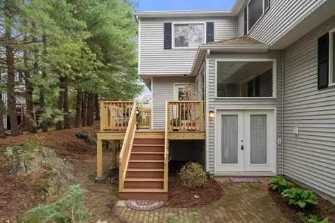 33 Arrowhead Cir #33, Ashland, MA 01721