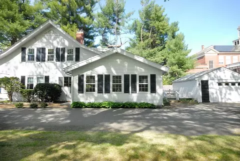 59 Sudbury Rd #59, Concord, MA 01742