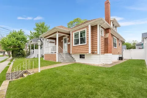 51 Cherry St, Fairhaven, MA 02719 photo 24