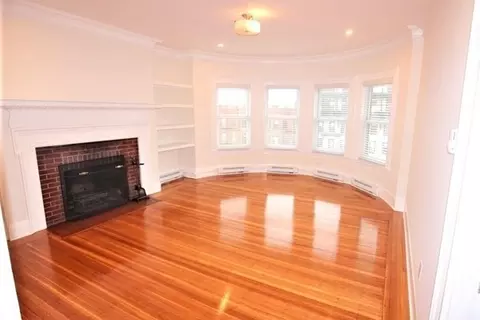 857 Beacon St #51, Boston, MA 02215