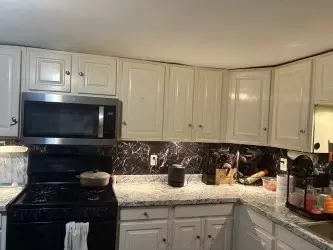 196 Rolf Ave, Chicopee, MA 01020 photo 5