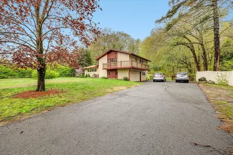 240 Worcester Rd, Barre, MA 01005 photo 8