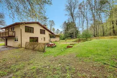 240 Worcester Rd, Barre, MA 01005 photo 4