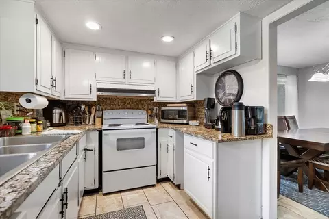240 Worcester Rd, Barre, MA 01005 photo 17