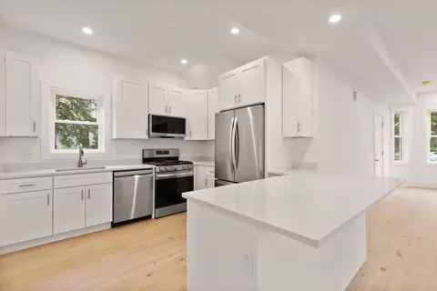 79 Maple St #2, Boston, MA 02136 photo 7