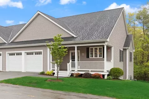 408 Village Ln #408, Bellingham, MA 02019