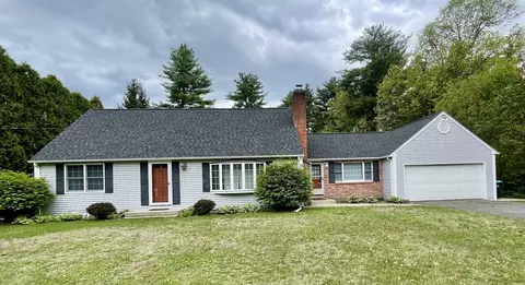 7 Joan St, Wilbraham, MA 01095