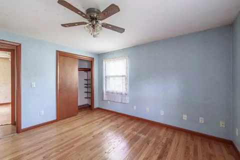 Bedroom - 183 Brookside Cir, Northampton, MA 01062 photo 6 of 11