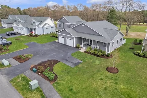 44 Cahoon Rd #6, Buzzards Bay, MA 02532