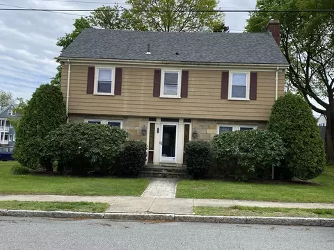 452 W Clinton St, New Bedford, MA 02740