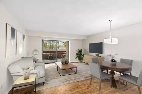 41 Centre #208, Brookline, MA 02446