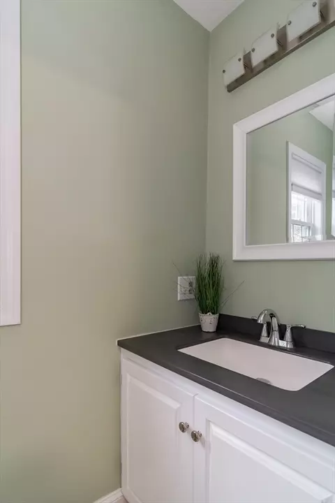 110 E Central St #9, Natick, MA 01760 photo 10