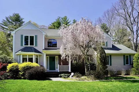 5 Horizons Rd, Sharon, MA 02067