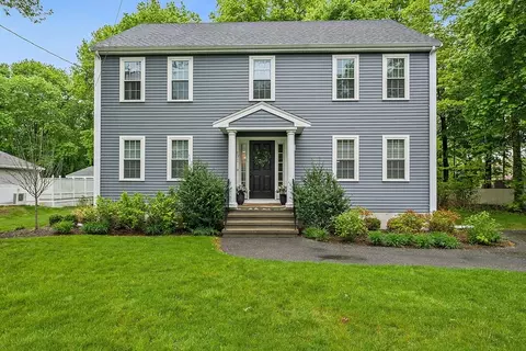 171 Vernon St, Rockland, MA 02370