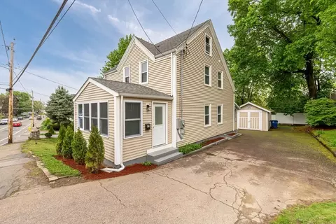 47 Howard St, Braintree, MA 02184