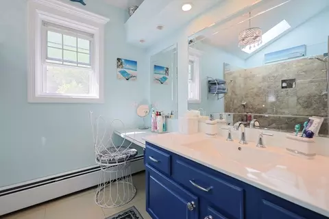 16 Judith Cir, Sutton, MA 01590 photo 18