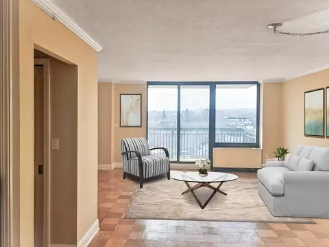 60 Longwood Ave #801, Brookline, MA 02446