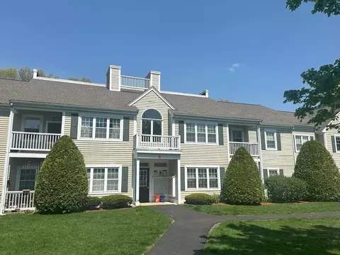 650 Brookside Dr #G, Andover, MA 01810