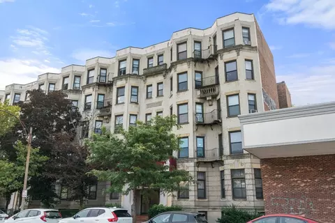1258 Commonwealth Ave #8, Boston, MA 02134