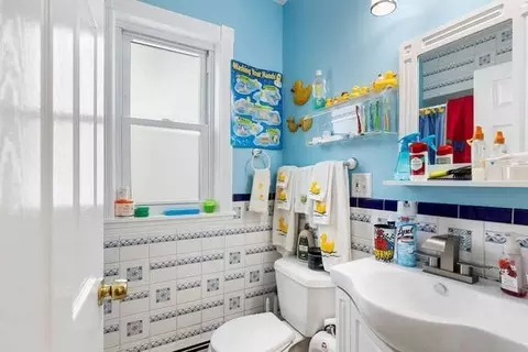 65 Malden St, Everett, MA 02149 photo 6