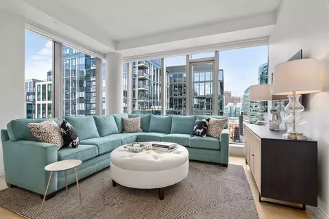 135 Seaport Blvd #1905, Boston, MA 02210