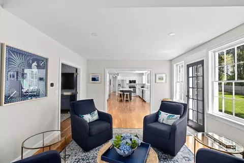 4 Cutter Hill Rd, Hingham, MA 02043 photo 5
