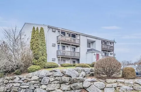 11 Gibbs St #A6, Worcester, MA 01607