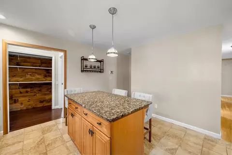 46 Wing Ln, Acushnet, MA 02743 photo 10