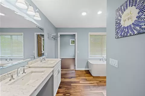 46 Wing Ln, Acushnet, MA 02743 photo 19