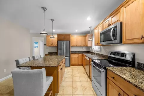 46 Wing Ln, Acushnet, MA 02743 photo 12