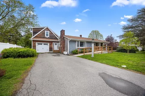 46 Wing Ln, Acushnet, MA 02743 photo 4