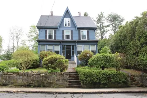 26 Rutland St, Hudson, MA 01749
