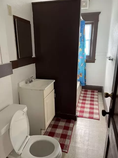 Bath - 58-60 Lester St, Springfield, MA 01108 photo 1 of 2