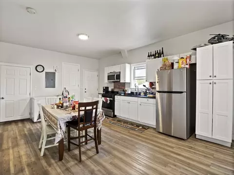 267 Quequechan St, Fall River, MA 02723 photo 20