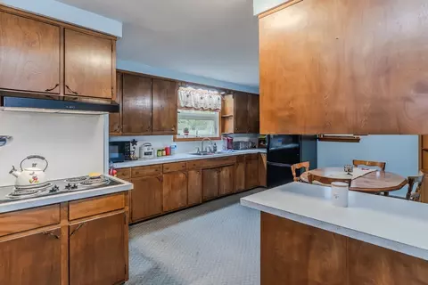 314 Palmer Rd, Ware, MA 01082 photo 14