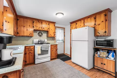 44 Batchelder Rd, Reading, MA 01867 photo 13