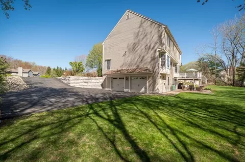 124 Lilah Ln, Reading, MA 01867 photo 41