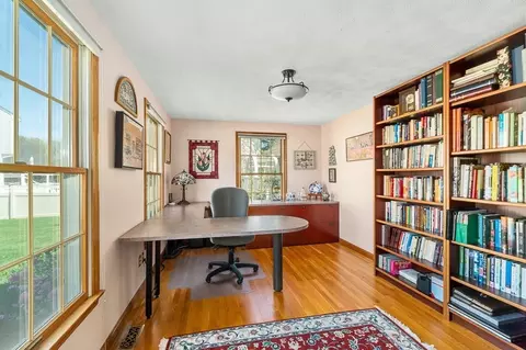 124 Lilah Ln, Reading, MA 01867 photo 15
