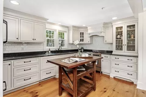 271 North St #B, Hingham, MA 02043 photo 14
