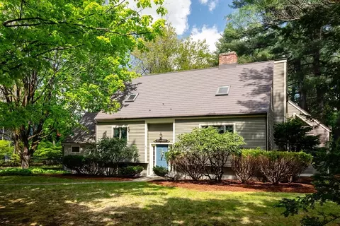 43 Off Harrington Ave, Concord, MA 01742