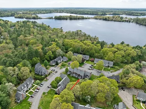 474 Twin Lakes Dr #474, Halifax, MA 02338