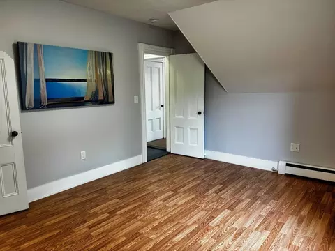 Bedroom - 1048 Main St, Hanson, MA 02341 photo 3 of 9