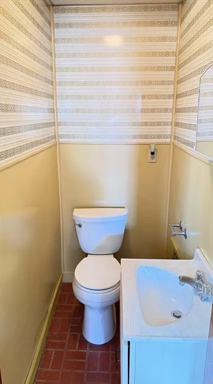 30 Friend St, Gloucester, MA 01930 photo 20
