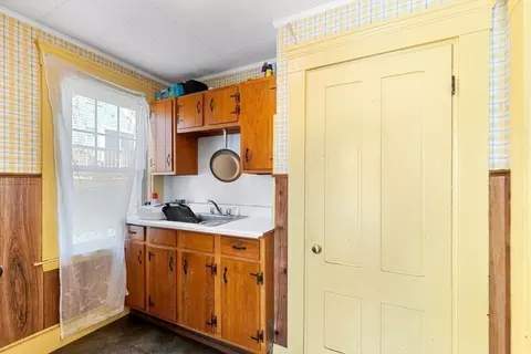 30 Friend St, Gloucester, MA 01930 photo 25
