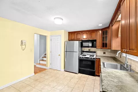 11 Janice Rd, Canton, MA 02021 photo 14