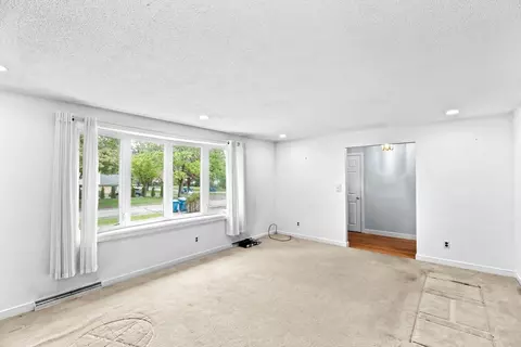 11 Janice Rd, Canton, MA 02021 photo 6
